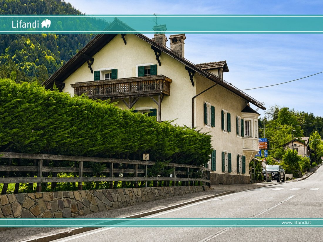 Casa en Fontanefredde, Trentino-Alto Adigio, Italia 1 - 18046017