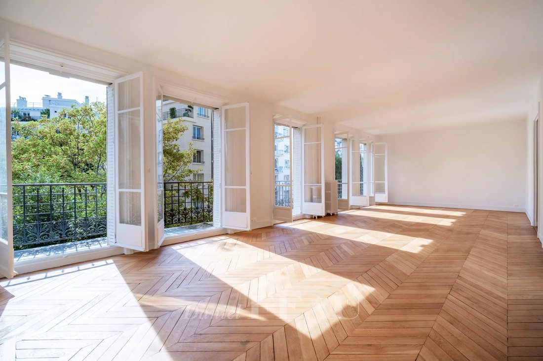 Apartment in Muette Sud, Paris 16e Arrondissement, Paris 2 - 18349791