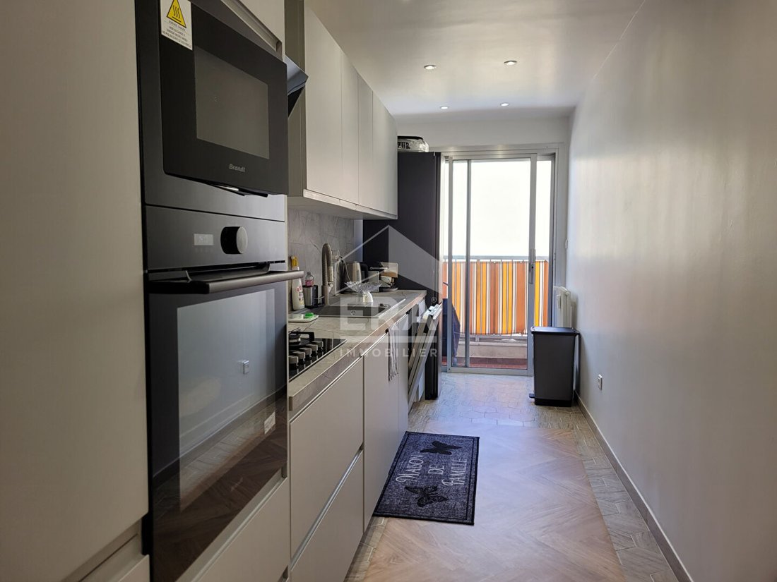 Appartamento a Nizza, Provenza-Alpi-Costa Azzurra, Francia 5 - 18083607