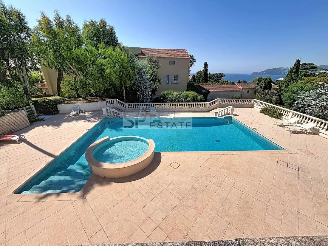 Appartement à Cannes, Provence-Alpes-Côte d'Azur, France 3 - 18777313