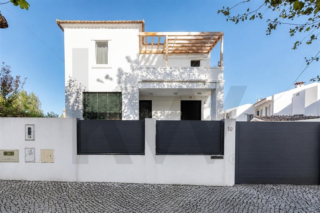 Townhouse en Carcavelos y Parede, Distrito de Lisboa, Portugal 2 - 18781935