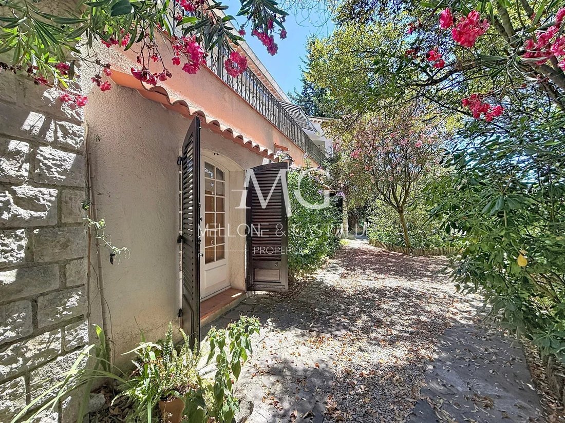 Casa a Vallergues, Cannes, Francia 5 - 18777494