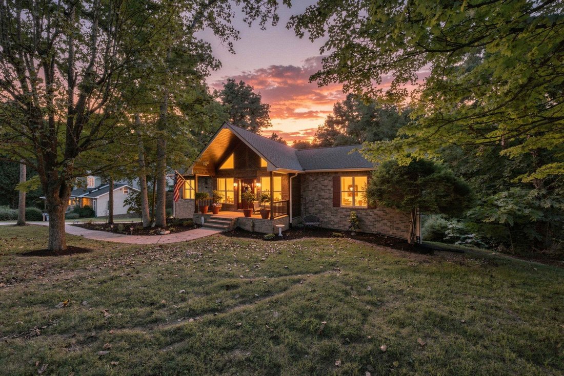 House in Greenbrier, Tennessee, United States 2 - 18779532