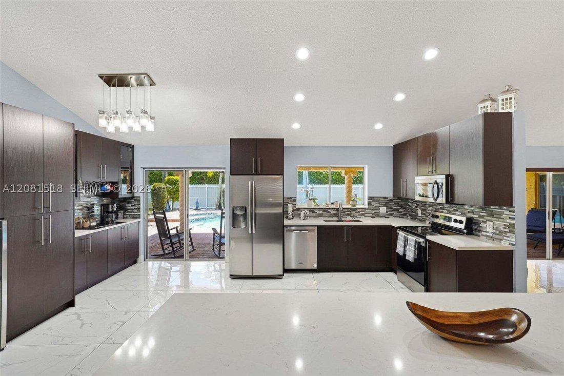 Haus in Pembroke Pines, Florida, Vereinigte Staaten 2 - 18779040