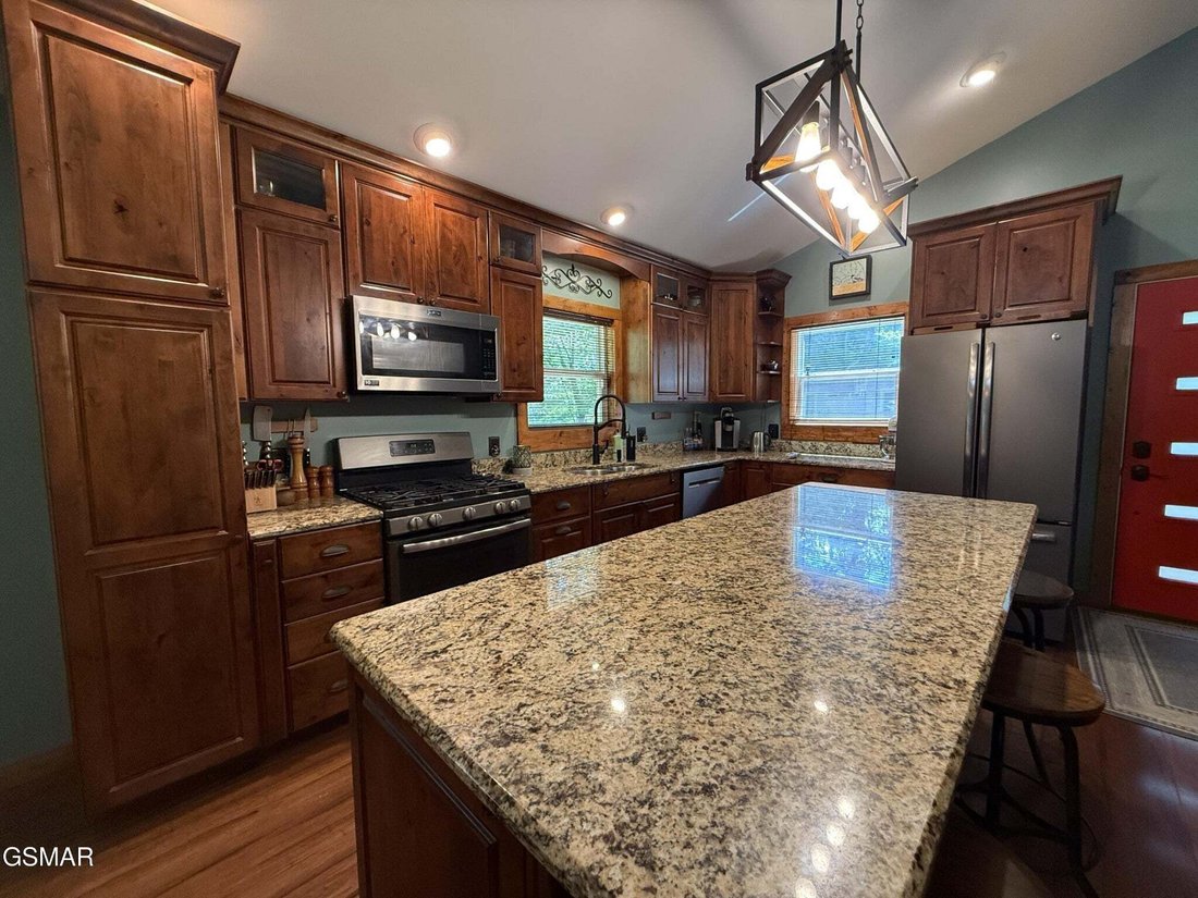 House in Gatlinburg, Tennessee, United States 3 - 18779605