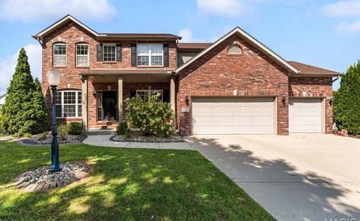 House in Edwardsville, Illinois, United States 1