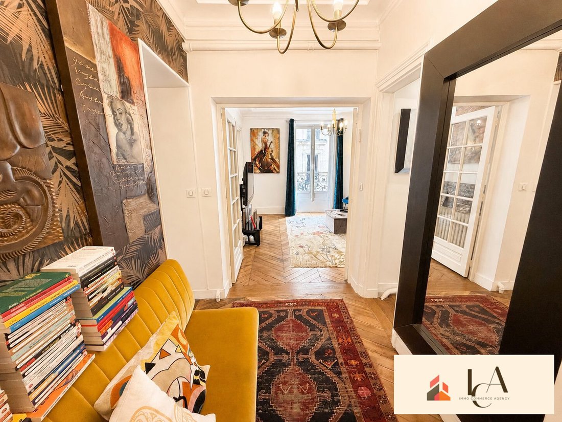 Appartement à La Fourche-Guy Môquet, Paris 17e Arrondissement, Paris 2 - 18781424