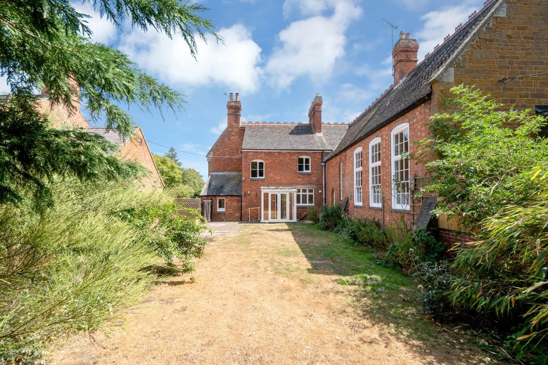 House in Medbourne, England 2 - 18775950