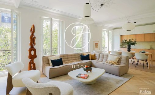Apartment in Gros Caillou, Paris 7e Arrondissement, Paris 1