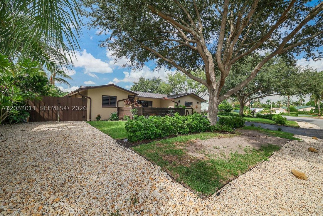 House in Oakland Park, Florida, United States 4 - 18776250