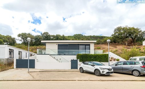Villa en Malveira e Sao Miguel de Alcainca, Distrito de Lisboa, Portugal 1