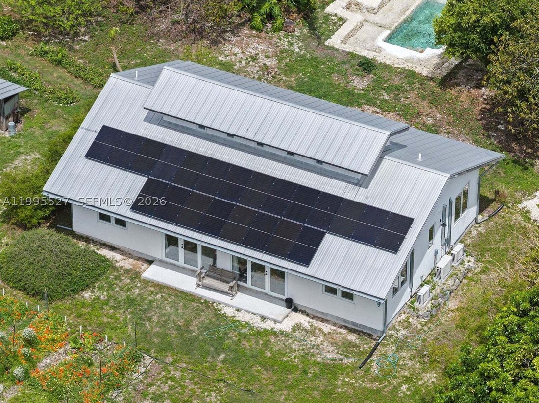 House in Miami, Florida, United States 4 - 17613370