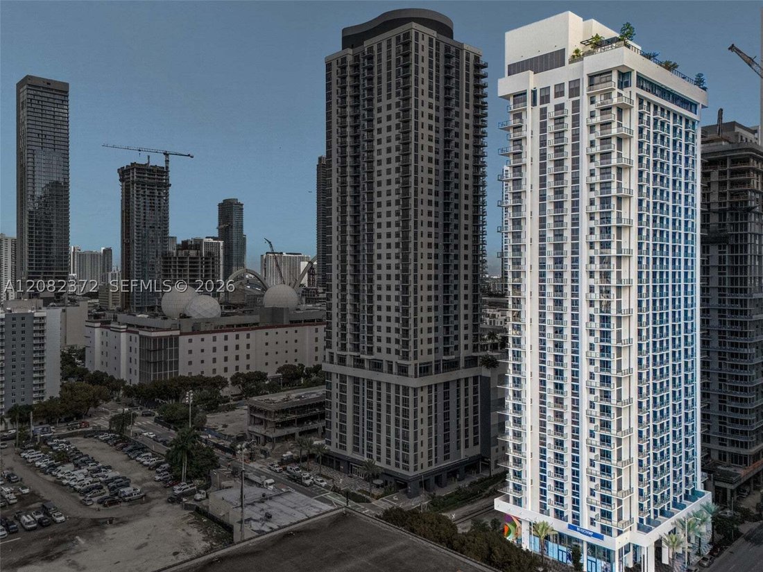 Appartement à Miami, Floride, États-Unis 3 - 18779132