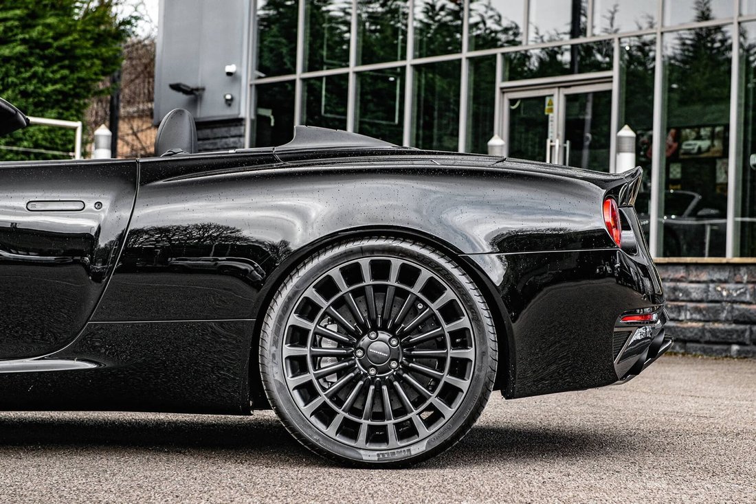 Cabriolet in Bradford, United Kingdom 3 - 18775865