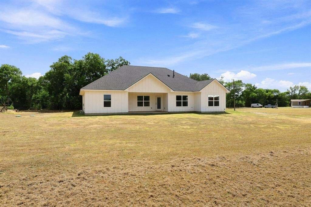 House in Savoy, Texas, United States 2 - 18779996