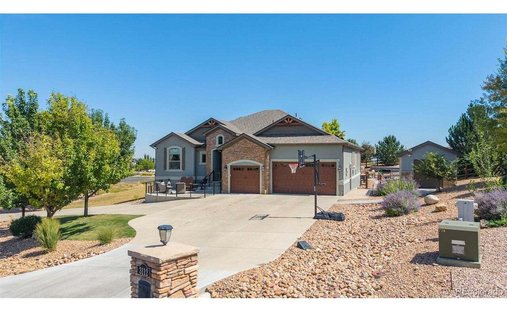 House in Berthoud, Colorado, United States 1