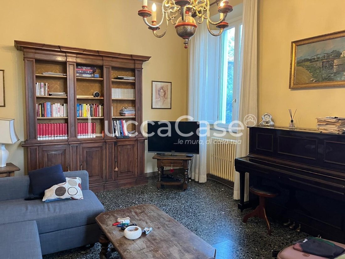 Villa en Centro Storico, Lucca, Toscana 4 - 18776546