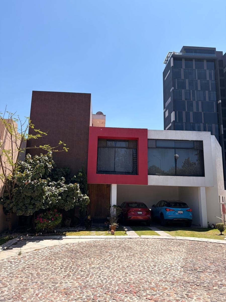 House in Cholula, Puebla, Mexico 2 - 18777832