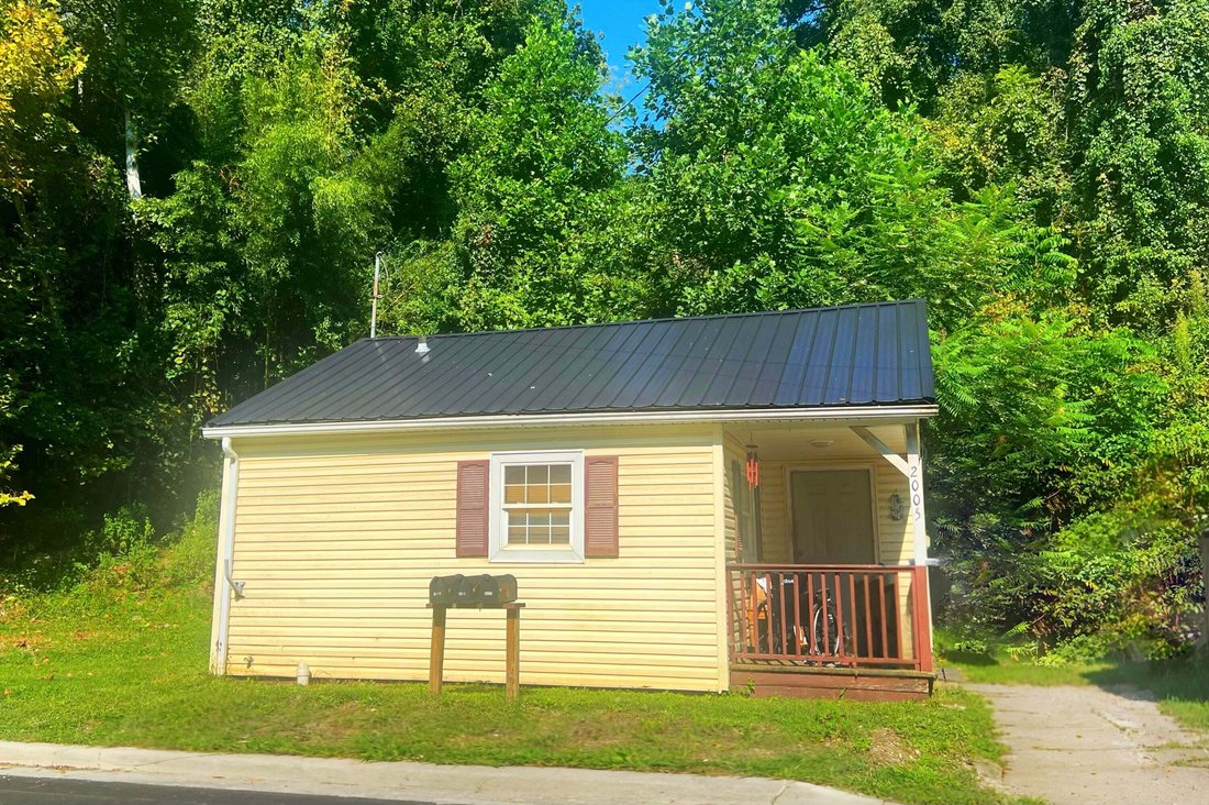 House in Russell, Kentucky, United States 5 - 18778626