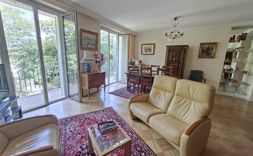 Apartment in Forêt, Saint-Germain-en-Laye, France 1