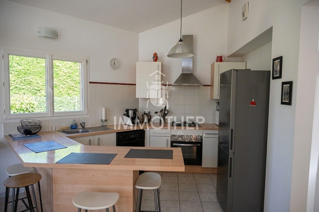 Villa in La Buisse, Auvergne-Rhône-Alpes, France 4 - 18781317