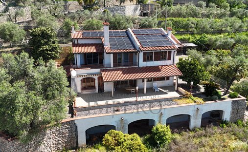 Villa à Seglia-Sant'Anna, Vintimille, Ligurie 1