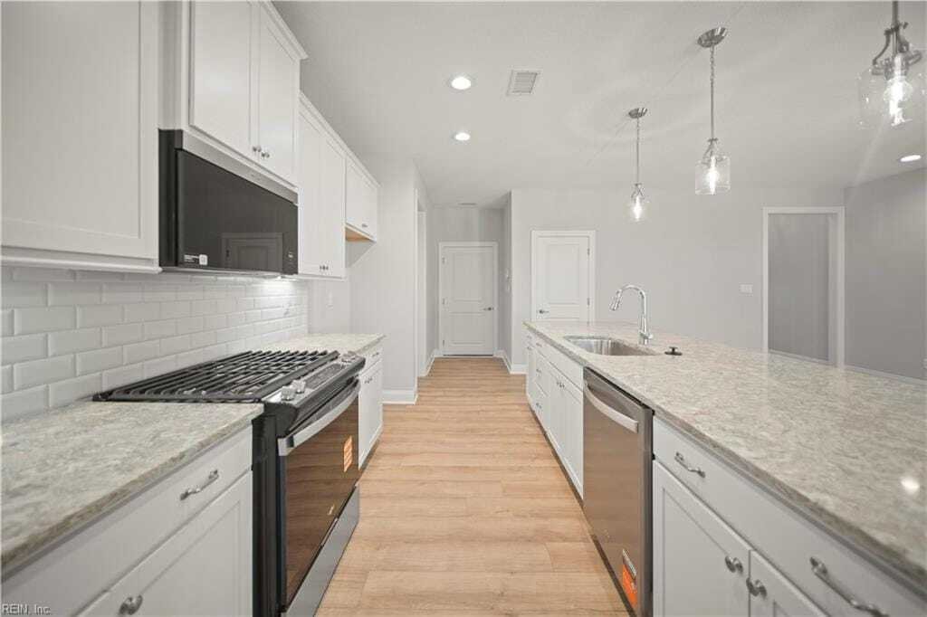 Condo in Suffolk, Virginia, United States 3 - 18778886