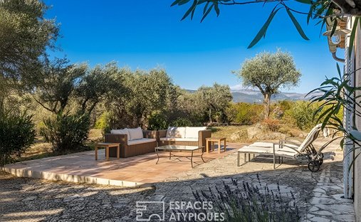 Villa in Saint-Paul-en-Forêt, Provence-Alpes-Côte d'Azur, Frankreich 1