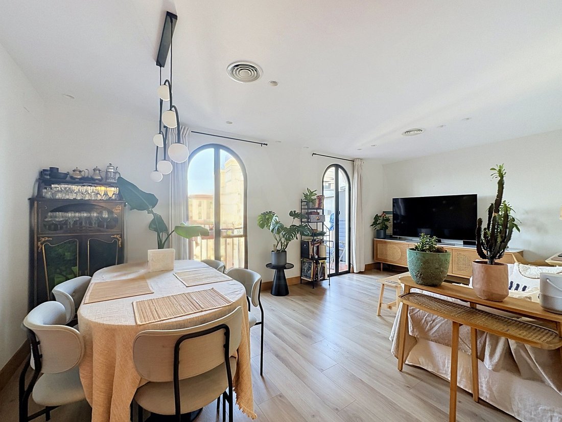 Apartment in Eixample, Barcelona, Spain 4 - 18780550