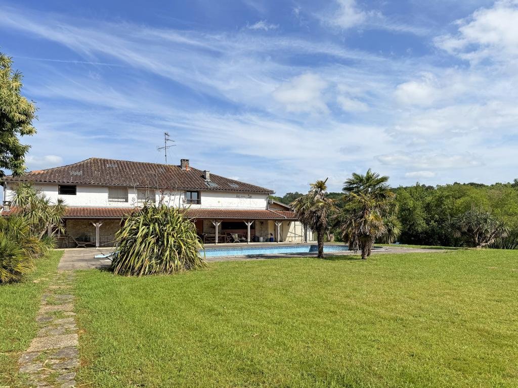 Casa en Saint-Martin-de-Seignanx, Nueva Aquitania, Francia 2 - 18780493