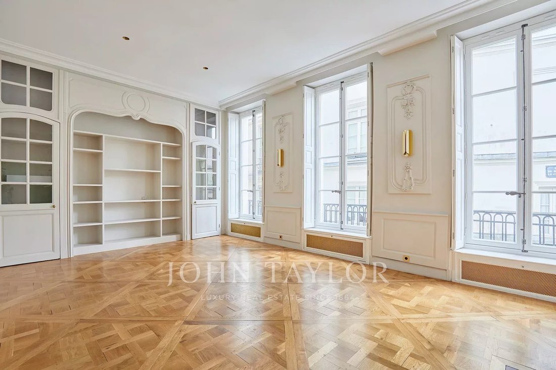 Apartment in Monnaie, Paris 6e Arrondissement, Paris 3 - 15282617