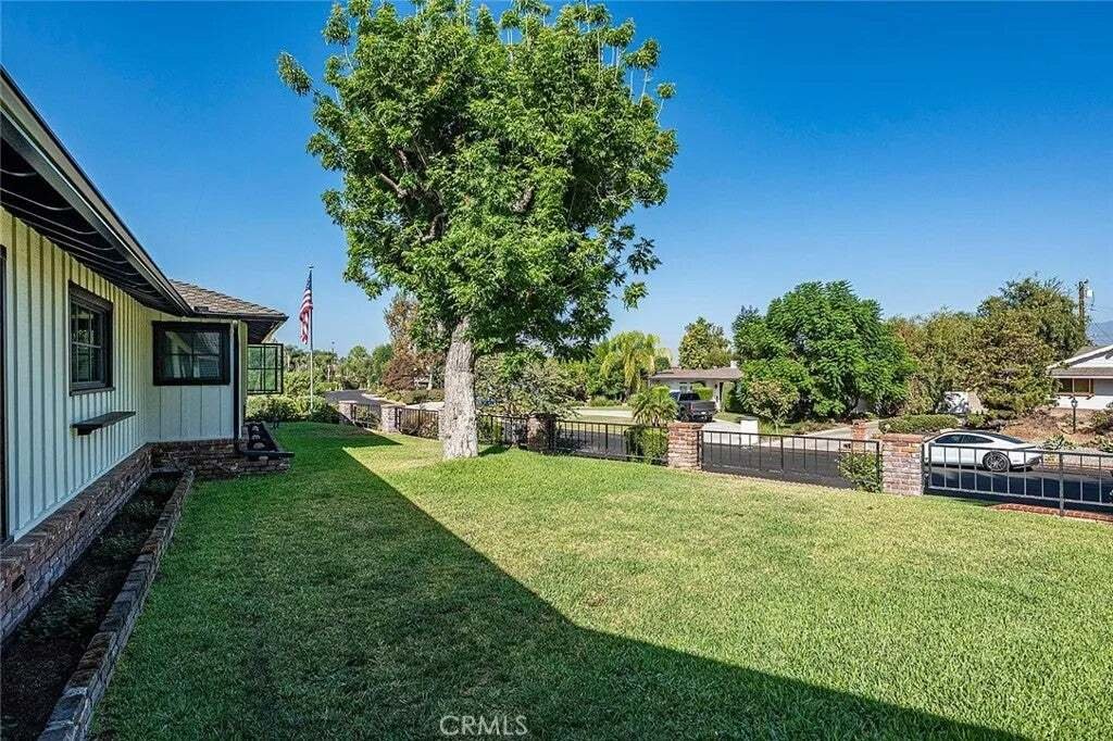 Maison à Covina, Californie, États-Unis 4 - 18779466