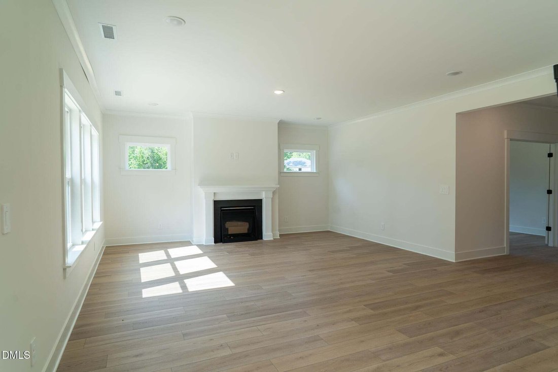 House in Zebulon, North Carolina, United States 5 - 17838546