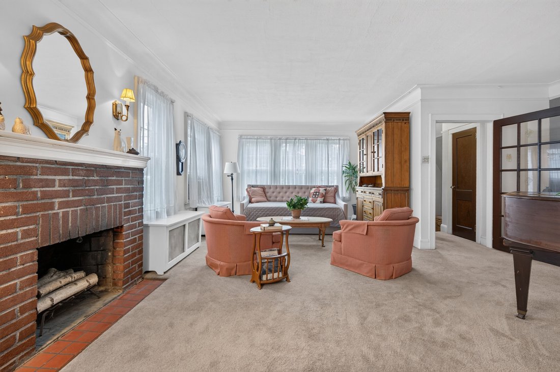 Casa en Mineola, Nueva York, Estados Unidos 5 - 18679971