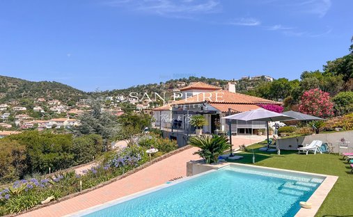 Villa en Les Issambres, Roquebrune-sur-Argens, Francia 1