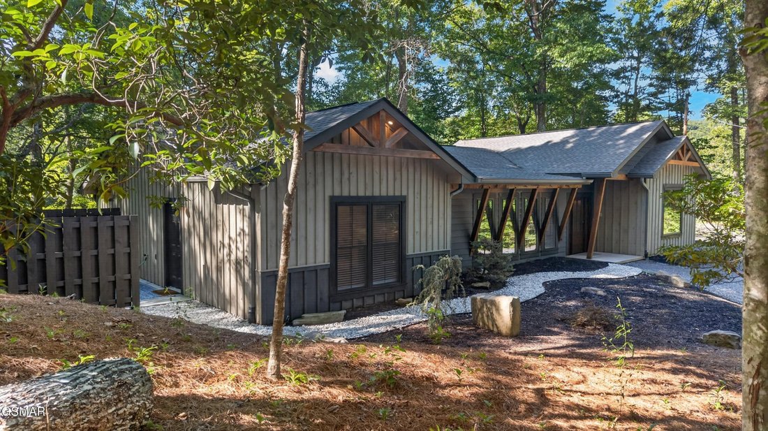 House in Gatlinburg, Tennessee, United States 5 - 18778286