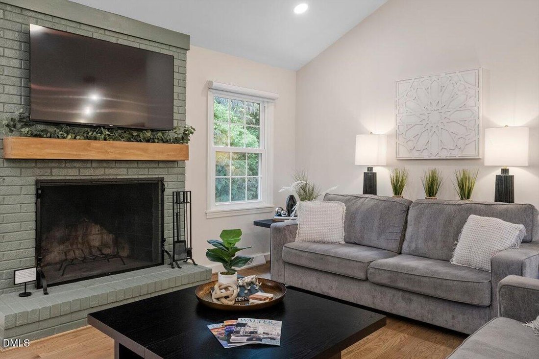 Casa a Raleigh, Carolina del Nord, Stati Uniti 4 - 18066259