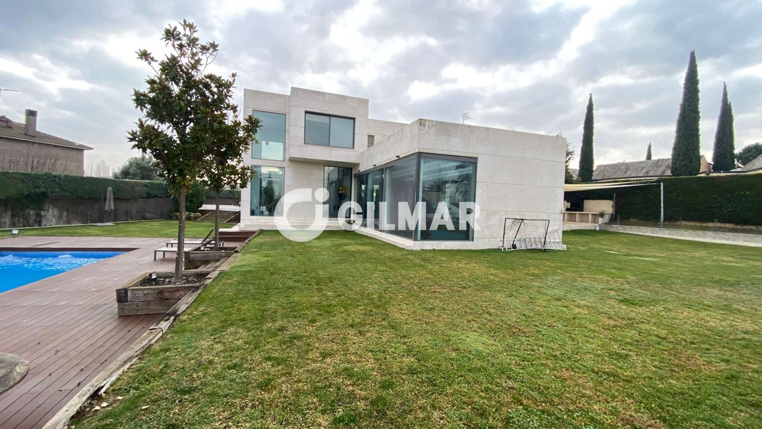 Villa in La Moraleja, Alcobendas, Autonome Gemeinschaft Madrid 3 - 18776848