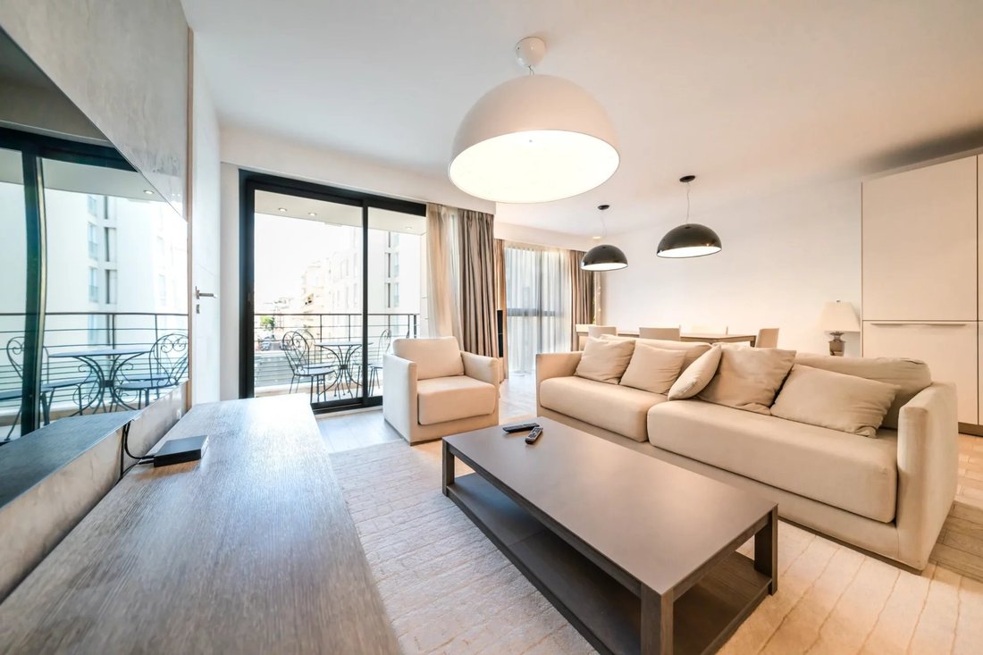 Apartamento en Cannes, Provenza-Alpes-Costa Azul, Francia 1 - 18776271