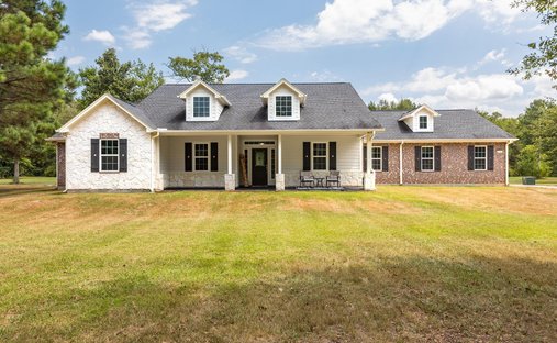 House in Cleveland, Texas, United States 1