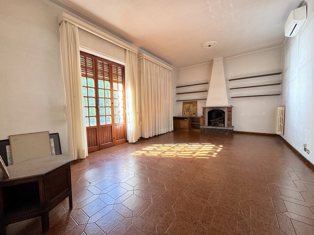 Casa en Calenzano, Toscana, Italia 3 - 18779124