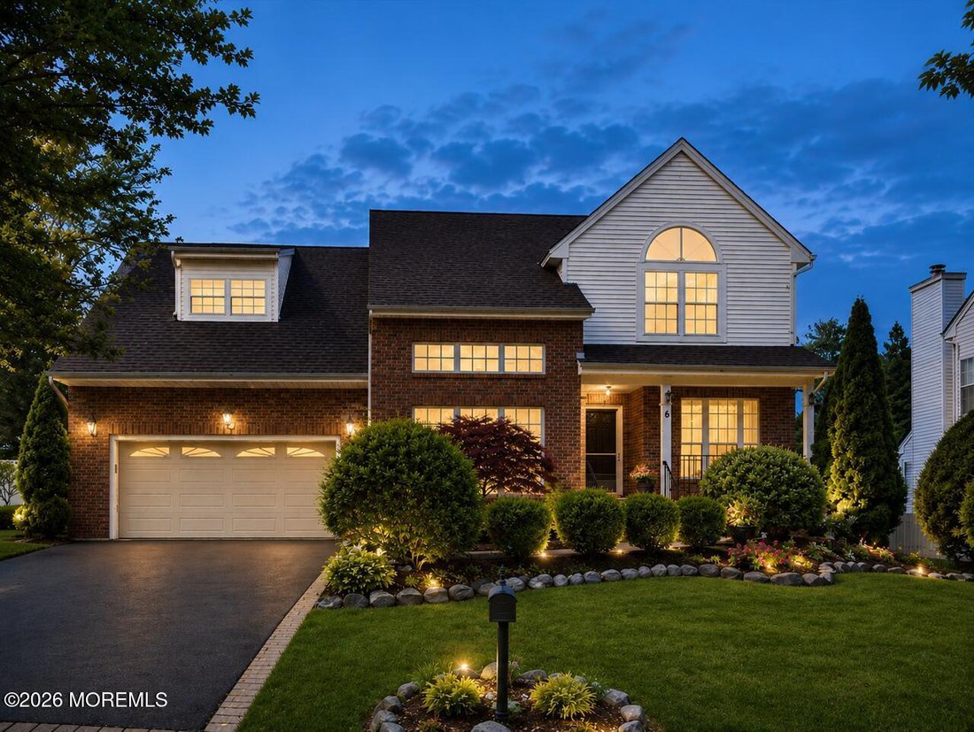 House in Old Bridge Township, New Jersey, United States 2 - 18778907