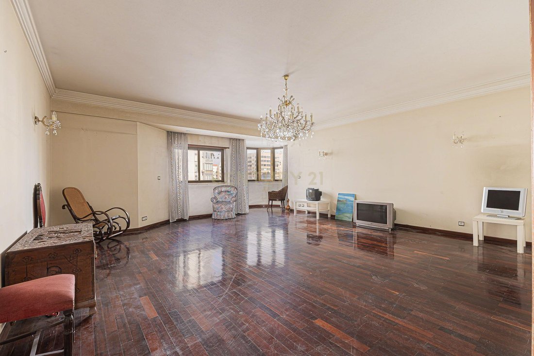 Apartment in Areeiro, Lisbon, Portugal 4 - 18780334