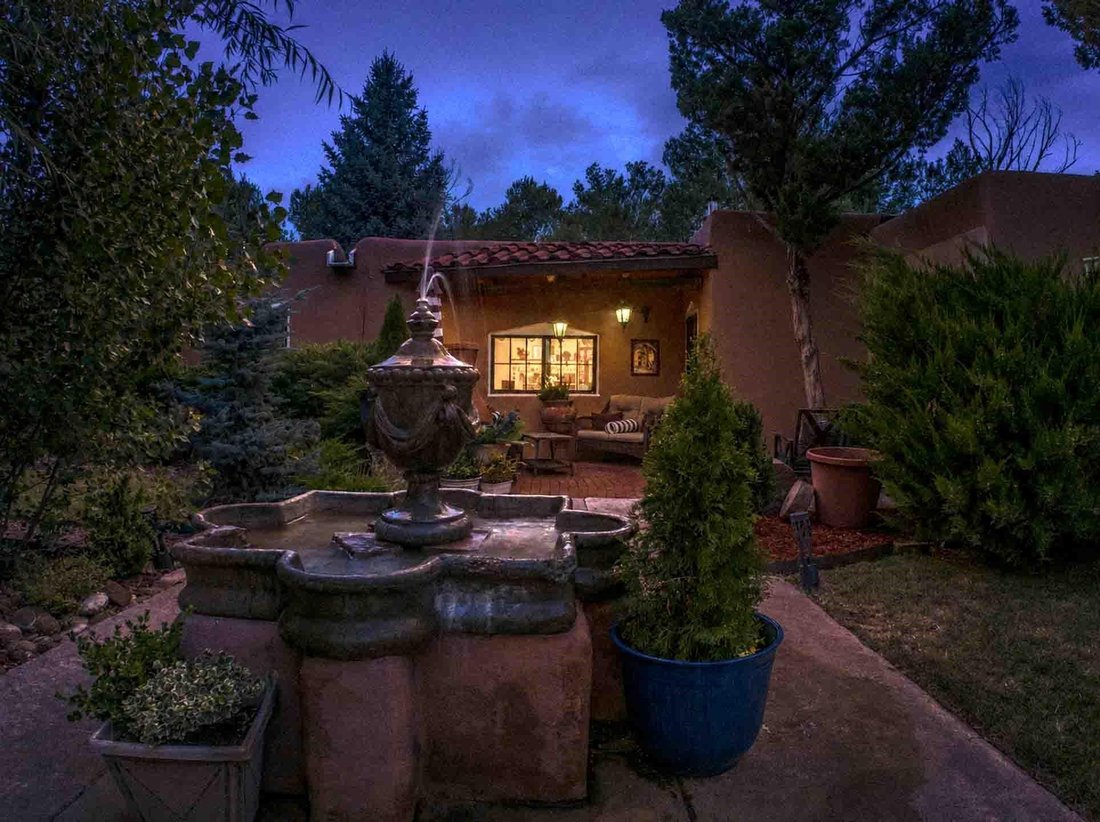 Casa en Taos, Nuevo México, Estados Unidos 1 - 18776806