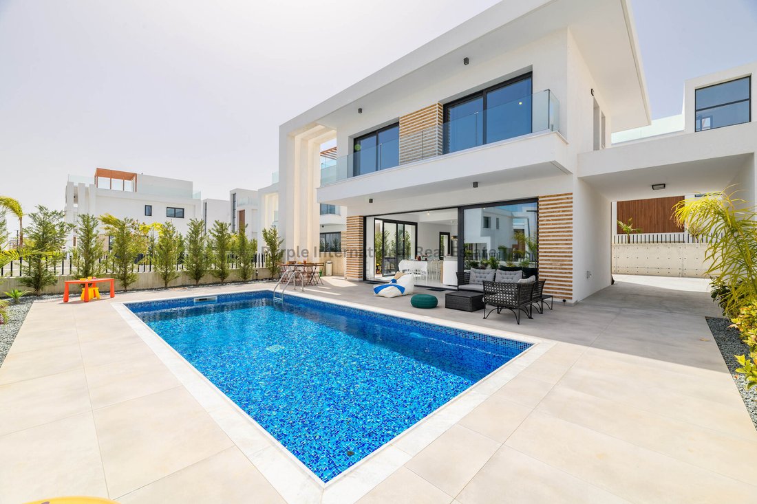 Villa en Paralimni, Distrito de Famagusta, Chipre 1 - 18782227