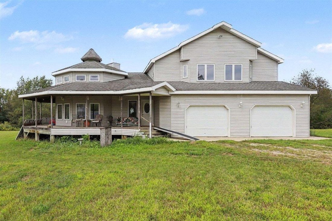 House in Delton, Michigan, United States 2 - 18781752