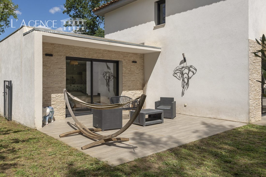 Maison à Le Tholonet, Provence-Alpes-Côte d'Azur, France 4 - 18781382