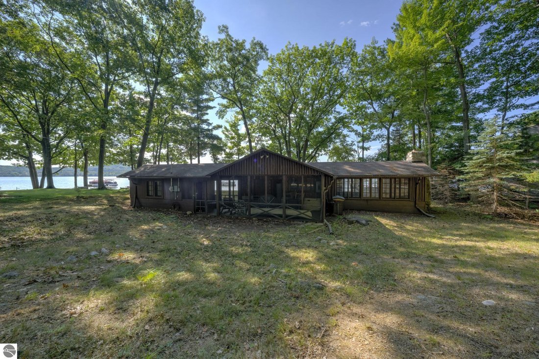 Casa a Cedar, Michigan, Stati Uniti 4 - 18776300
