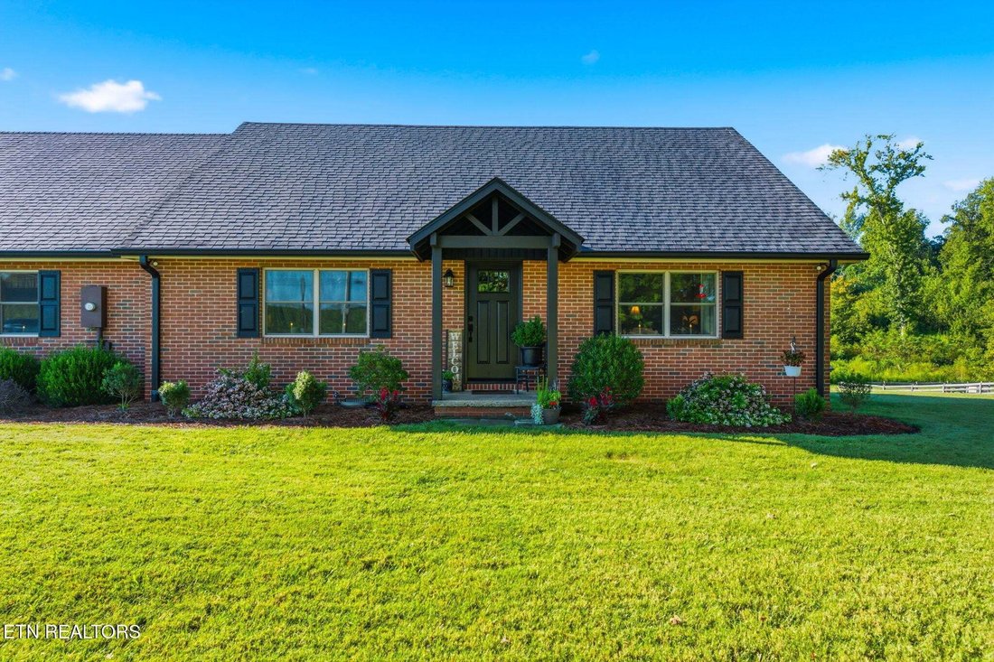 House in Athens, Tennessee, United States 4 - 18779566