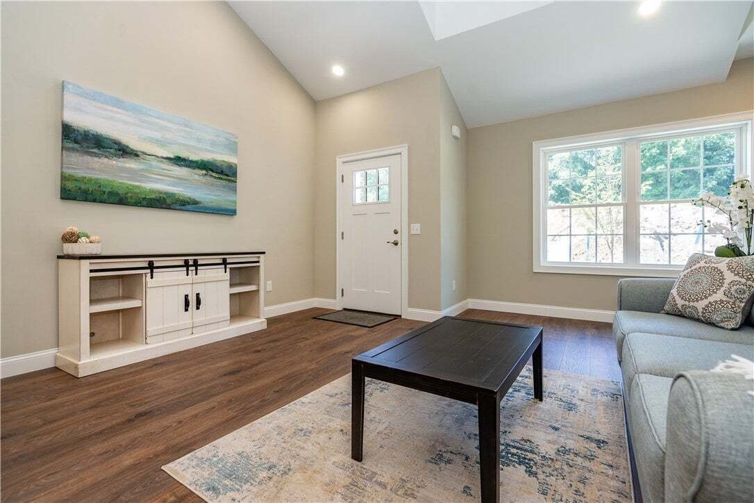 Condo in Coventry, Rhode Island, United States 4 - 18778637